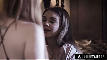 Babá Gabbie Carter faz sexo a três com casal pervertido