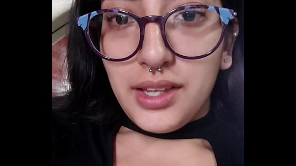 Verificação de latina em vídeo curto