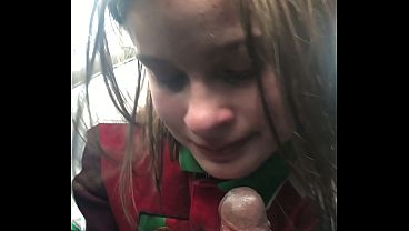 Melhor amiga lésbica faz boquete no carro