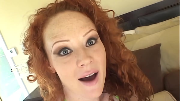 Coroa ruiva Audrey Hollander leva gozada