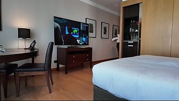 Serviço Cinco Estrelas | Gerente de Hotel Recebe Mais do que Esperava | Lana Myers